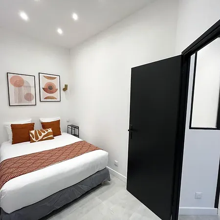 Urbanflat 08 - Design Flat In Republique - 2 Bedrooms * Parigi