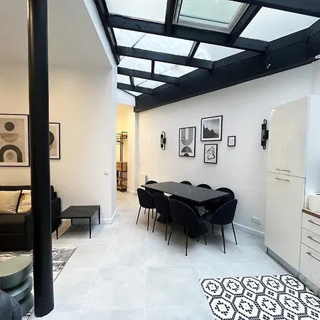 Urbanflat 08 - Design Flat In Republique - 2 Bedrooms Parigi